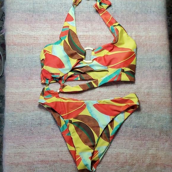 Shein Large Leaf Print Linked Cut Out One piece Swimsuit Yellow blue red - Picture 9 of 14